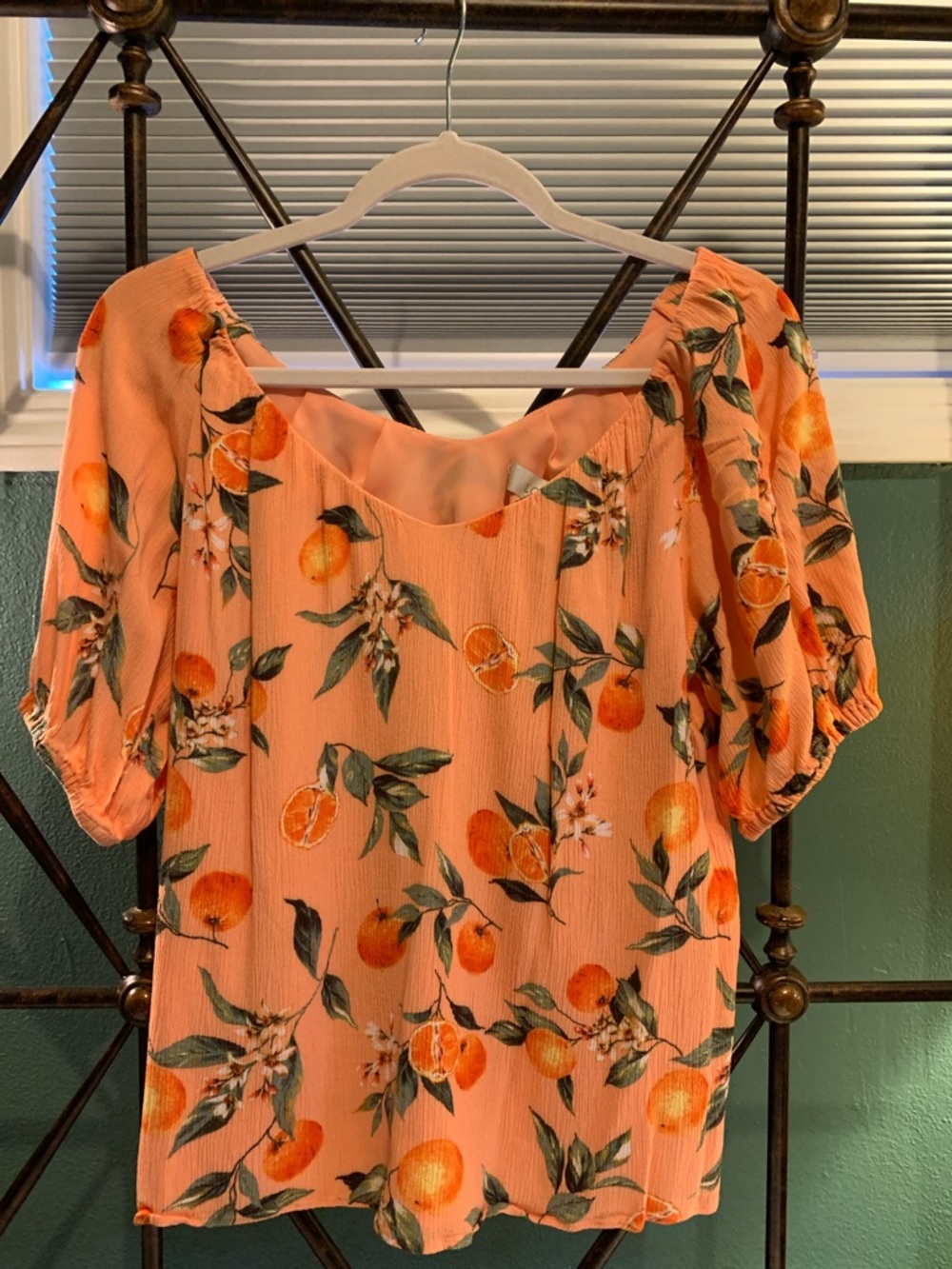 LOFT Peach Floral Short Puff Sleeve Blouse